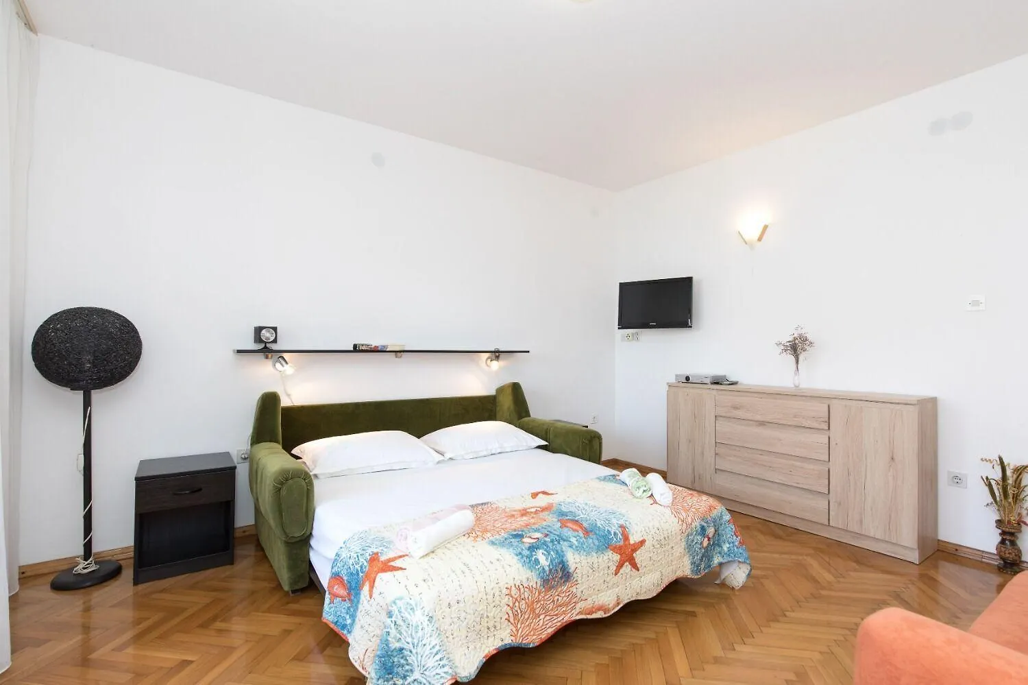 Apartments Kate - 100 M From Beach Malinska